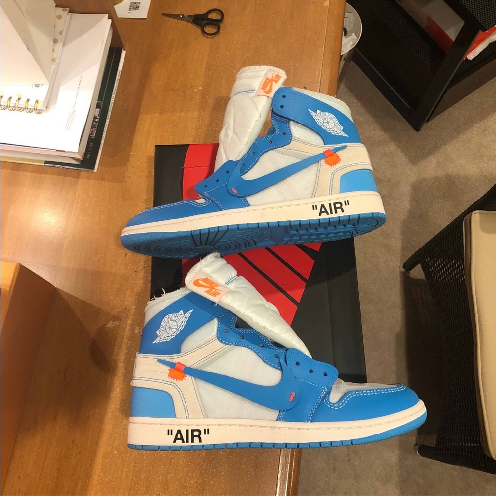 Off white air jordan 1 unc